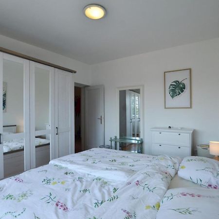 Sarah Apartment روفينج المظهر الخارجي الصورة