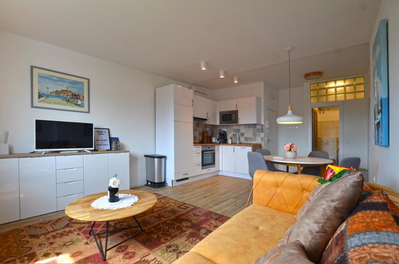 Sarah Apartment روفينج المظهر الخارجي الصورة